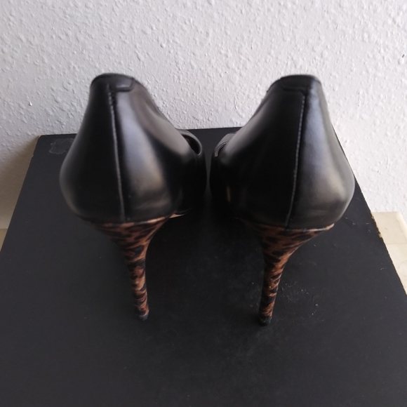 SAKS FIFTH AVENUE Peep Toe Pumps - Picture 3 of 5